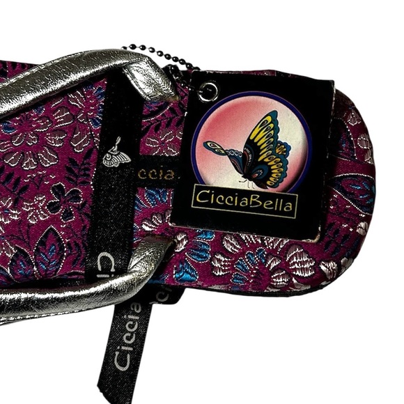 Purple Floral Sandals with Silver Details - Picture 3 of 6